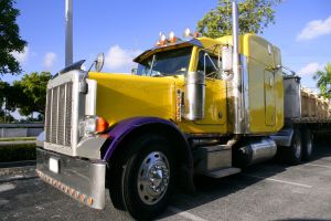 Flatbed Truck Insurance in Laurie, Gravois Mills, Sunrise Beach, Osage Beach, Lake Ozark, Camdenton, MO.